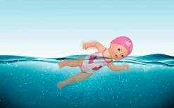 MGA Entertainment BABY BORN - MON PREMIER POUPON QUI NAGE 30 CM -Jouet Soldes 7ce7b72b383078a9f7092276fb601cec1249b28b 41088623 05