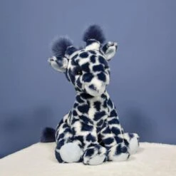 PELUCHE LISI LA GIRAFE PETIT MODELE - BLEUE 10 PELUCHE LISI LA GIRAFE PETIT MODELE - BLEUE -Jouet Soldes a1e7550ddb7219e8a1ce19d987411421e78f4ec5 08028121 04