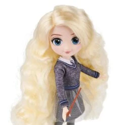 SPIN MASTER POUPÉE 20 CM LUNA LOVEGOOD WIZARDING WORLD -Jouet Soldes a4ee6b1c98d4faf202c59b32d8382d742cecc9fd 41004351 03