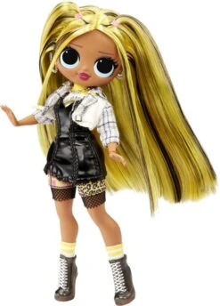MGA Entertainment LOL SURPRISE OMG HOS DOLL SERIES 2- ALT GRRRL -Jouet Soldes c3fabc2987e4c3eb7227e778c559aace49071046 41063105 02