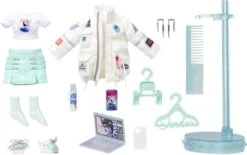 Rainbow High SHADOW HIGH S23 FASHION DOLL- SF GREEN SERIE 2 -Jouet Soldes fa619bc6ec892543c261655fc1d2bbe879d347b2 41094203 02